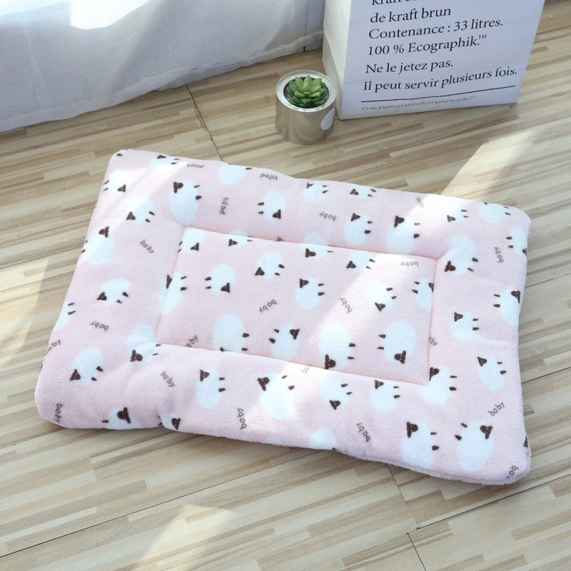 Soft Bed Mats Short Plush Pet Sleeping Bed Mats for Cats & Small Dogs