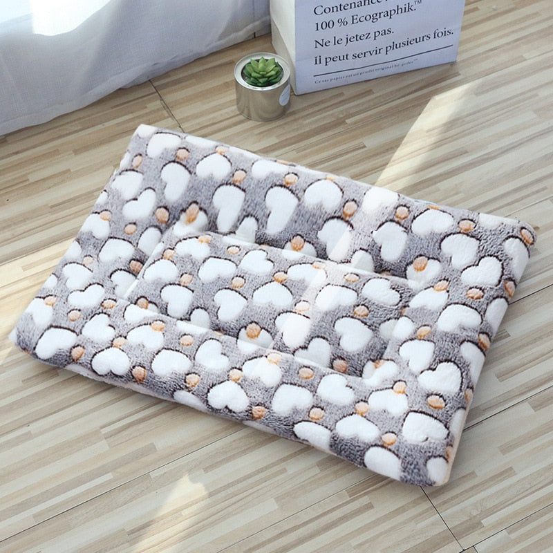 Soft Bed Mats Short Plush Pet Sleeping Bed Mats for Cats & Small Dogs