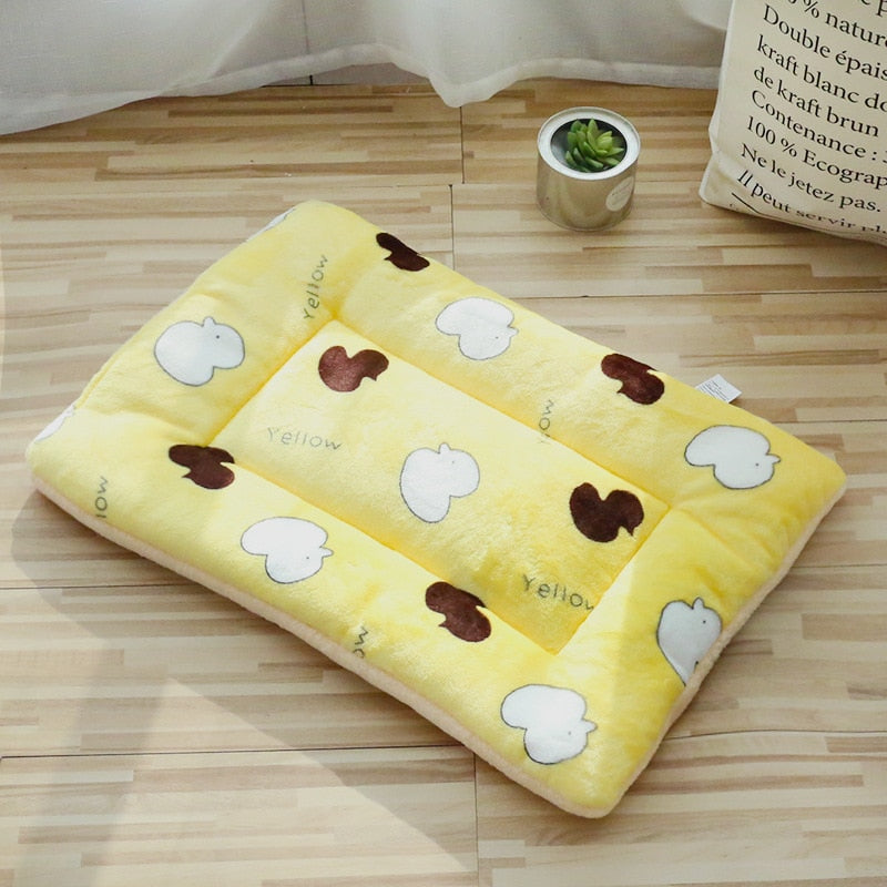 Soft Bed Mats Short Plush Pet Sleeping Bed Mats for Cats & Small Dogs