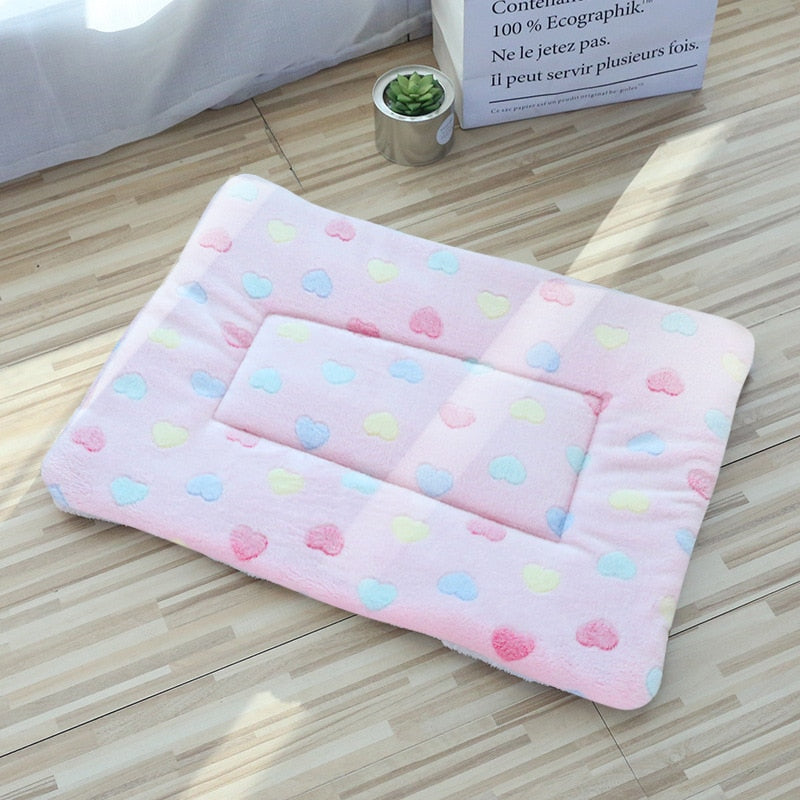 Soft Bed Mats Short Plush Pet Sleeping Bed Mats for Cats & Small Dogs
