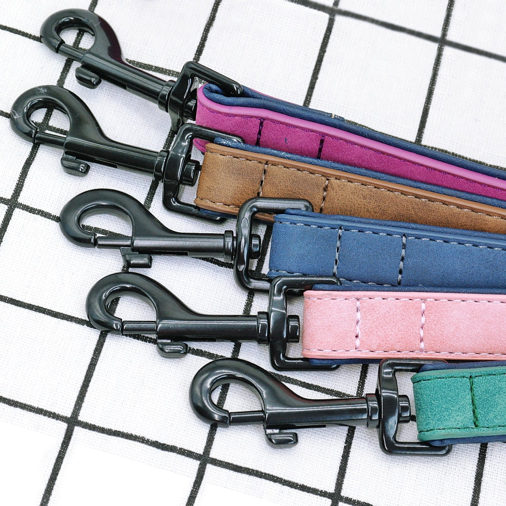 Dog Leather Lead in a Variety of Colours and sizes