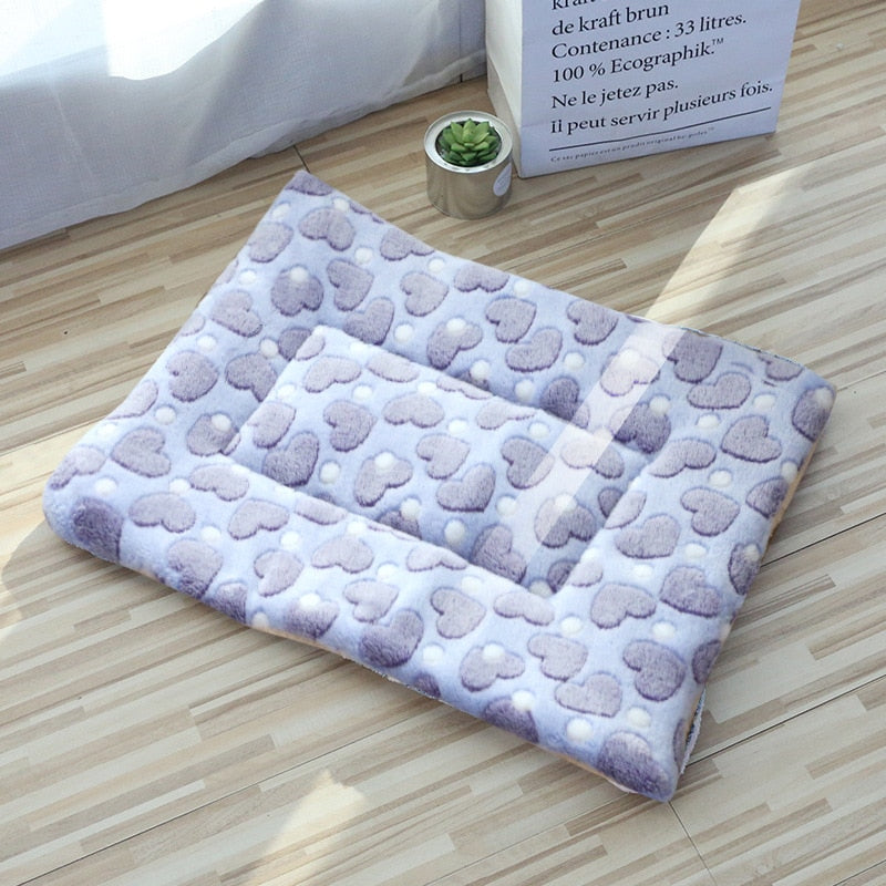 Soft Bed Mats Short Plush Pet Sleeping Bed Mats for Cats & Small Dogs