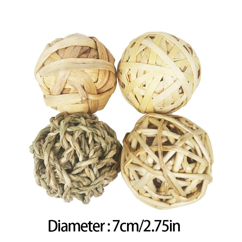 Natural Grass Made Chew And Scratch Ball For Small Pets(Size: 7cm)