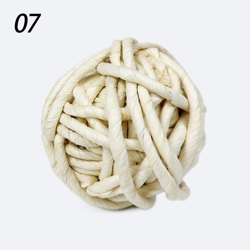 Natural Grass Made Chew And Scratch Ball For Small Pets(Size: 7cm)
