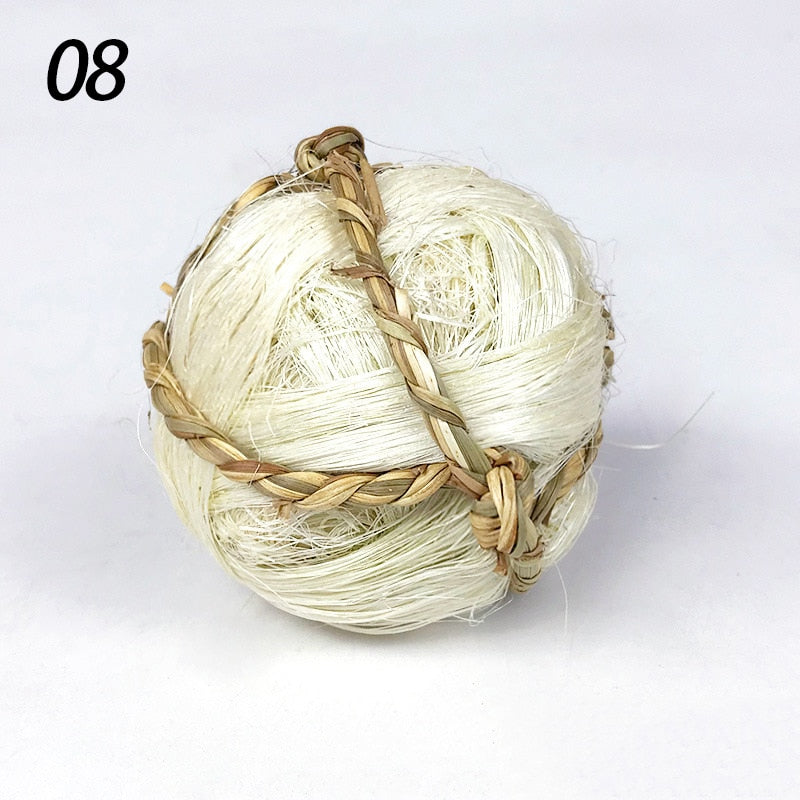 Natural Grass Made Chew And Scratch Ball For Small Pets(Size: 7cm)