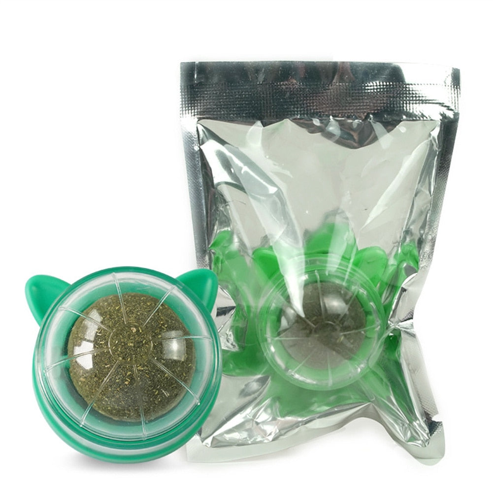 100% All Natural Catnip Wall Ball to Clean Mouths & Promote Digestion